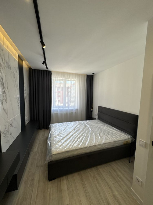 Продам 2 кімнатну в центрі міста із функцією 3 кімнатної у новобудові Івано-Франківськ - зображення 1