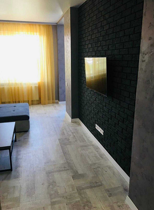 Продам 2 ком современную, стильной меблировкой и техникой ЖМ Радужный Лиманка - изображение 4