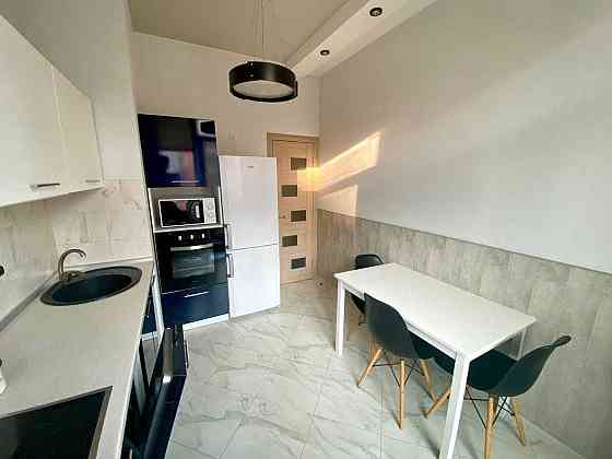 Аренда! новый ЖК на Таирово | комната + кухня есть балкон и гардероб Одеса