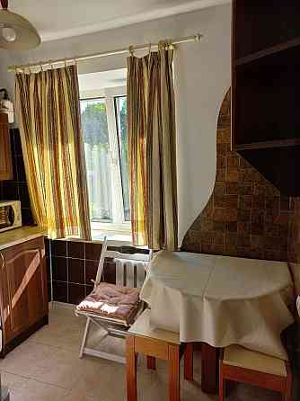 Оренда 2 х кім. Сахарова ремонт,вікна в парк Львів