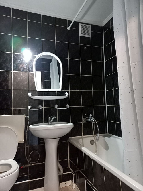 Оренда 2 х кім. Сахарова ремонт,вікна в парк Львів - зображення 8