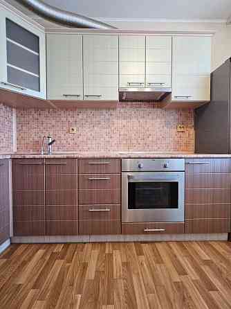 Затишна однокімнатна квартира 45m2 |м| Осокорки Київ