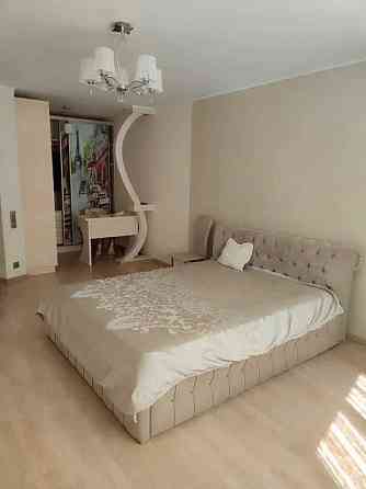 1 кімнатна у новобудові біля парку вул. Курінного Чорноти Ивано-Франковск