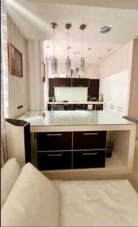 Оренда квартири,  вул. Софіївська, Центр Київ