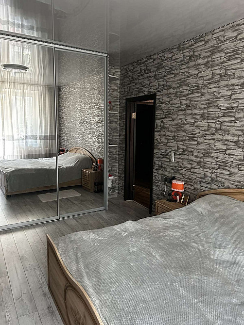 Трикімнатна сталінка в якій вікна дивляться на парк Хмельницький - зображення 2