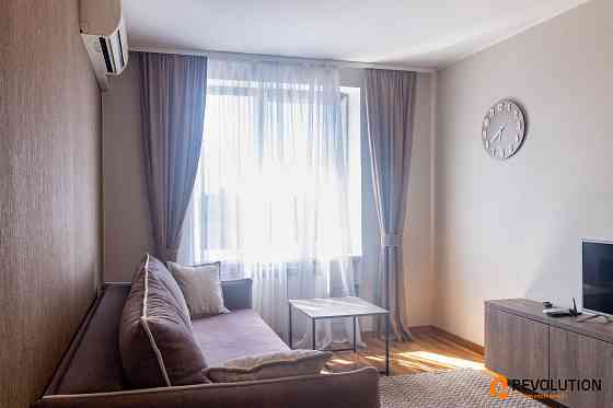 Без %  2 -к.квартира Дніпровський рн. бульвар Ігоря Шамо, 14,Русанівка Київ