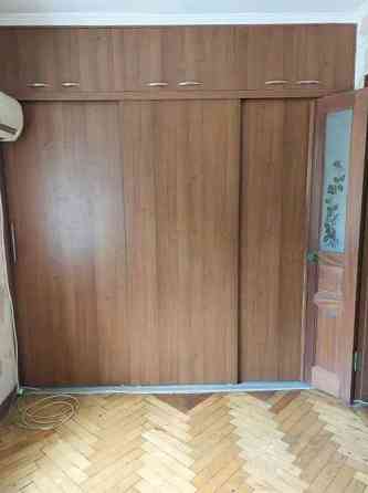 2 комнатная квартира. Фонтан. Парк. Общая 46 метров. Средний этаж. Одеса