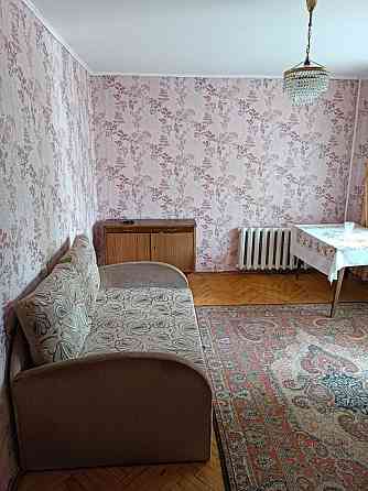 Продам 2-клмнатную квартиру на Заболотного. Корсунці