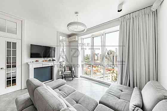 Оренда світлої просторої квартири в ЖК Роял Тавер,перша здача! Киев