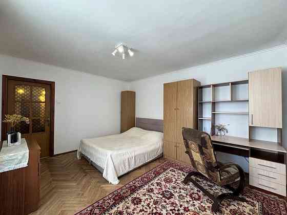 Оренда 3-кімнатної квартири біля Стрийського парку Львів