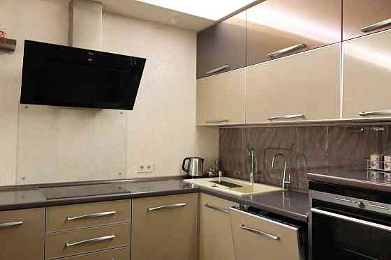 Продам 2-кімнатну квартиру, вул. Анни Ахматової, Позняки AM Київ