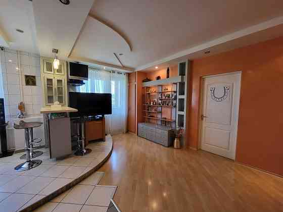 Продаж 1-к. з меблями та технікою, Солом'янка, вул. Єреванська, без %. Київ