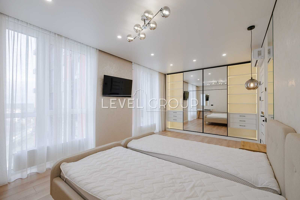 Варшавський ПЛЮС, 2-кімнатна , З РЕМОНТОМ, ВИГІДНО, перепоступка Київ - зображення 5