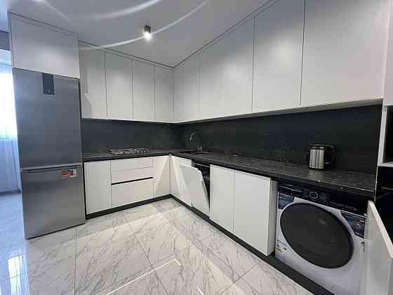 Продаж однокімнтної квартири  ЖК Бузковий Винники