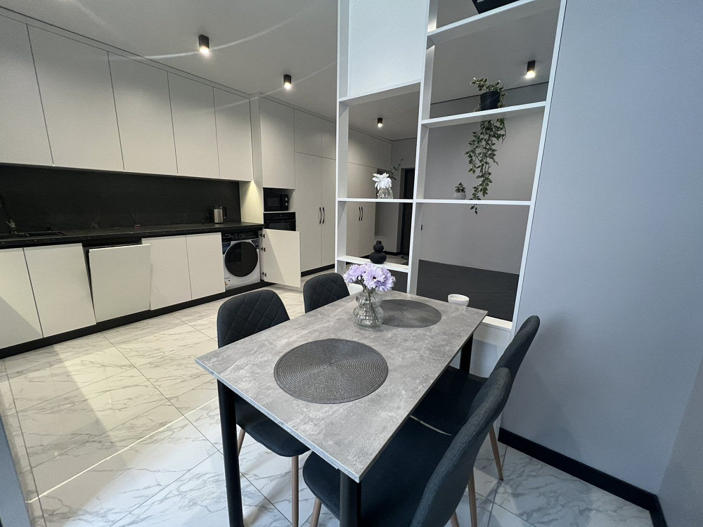 Продаж однокімнтної квартири  ЖК Бузковий Винники - изображение 1