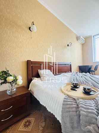 Продаж 2-к Квартира  77,5 м2 метро Осокорки Київ