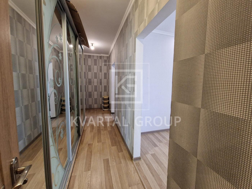 Продаж ВЕЛИКОЇ 1 к. квартири з ремонтом в розвиненому районі Ірпеня Ирпень - изображение 1