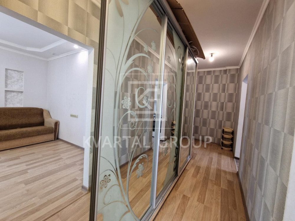 Продаж ВЕЛИКОЇ 1 к. квартири з ремонтом в розвиненому районі Ірпеня Ирпень - изображение 2