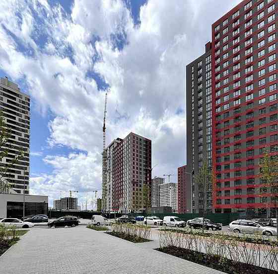 Продам 3к квартиру в ЖК Варшавський 3 ЗДАНИЙ БУДИНОК Київ