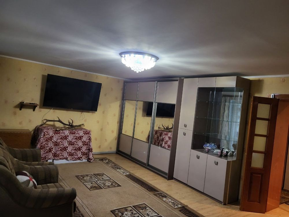 Здам трикімнатну квартиру Центр / 10 школа Хмельницкий - изображение 2