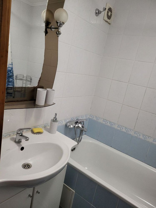 Здам трикімнатну квартиру Центр / 10 школа Хмельницкий - изображение 5