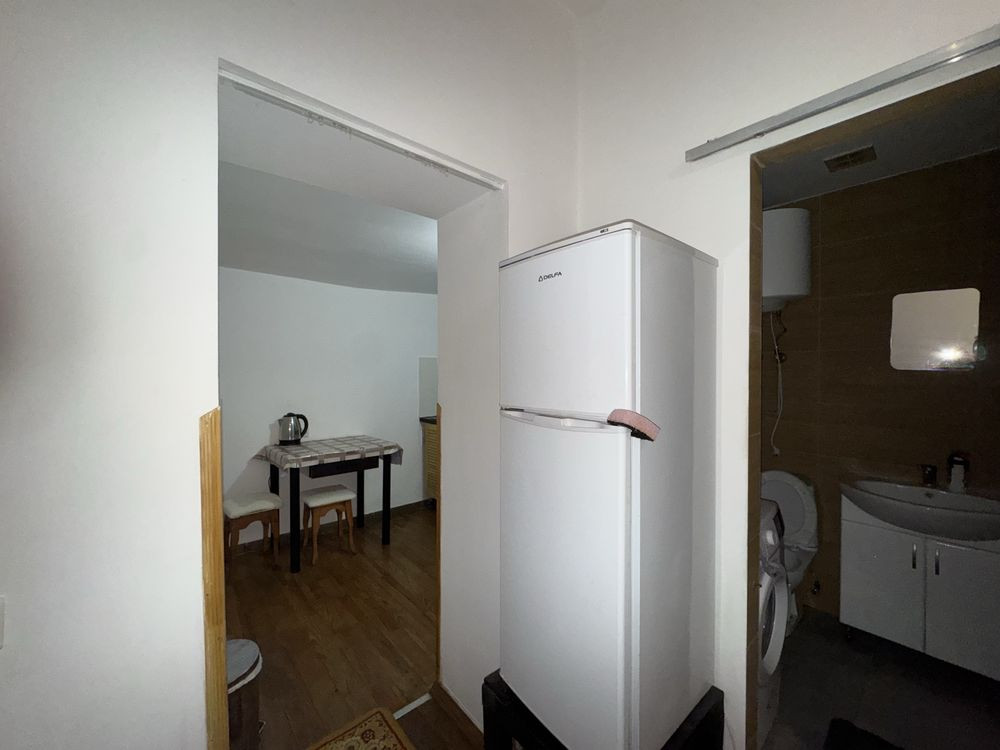 Власник. Здам 2х кімнатну квартиру. В чудовому розміщенні. вул. Геца  - изображение 4