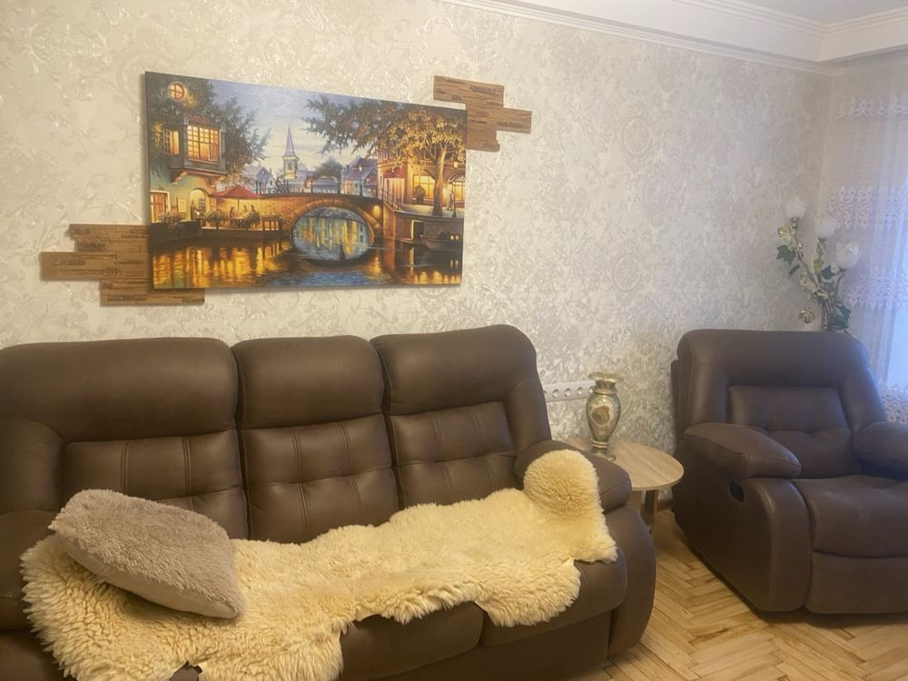 Вільна! 3-кімн кв по вул Запорізькій Запорожье - изображение 1