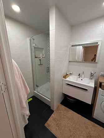 Квартира 1-к.  Алма-Атинская 37-Б. Срочно Київ