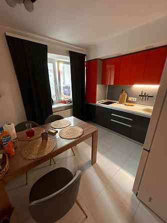 Квартира 1-к.  Алма-Атинская 37-Б. Срочно Київ