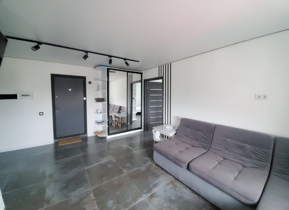 У самому серці Лохвиці! Видова квартира по вул. Героїв України 26 Лохвица - изображение 2