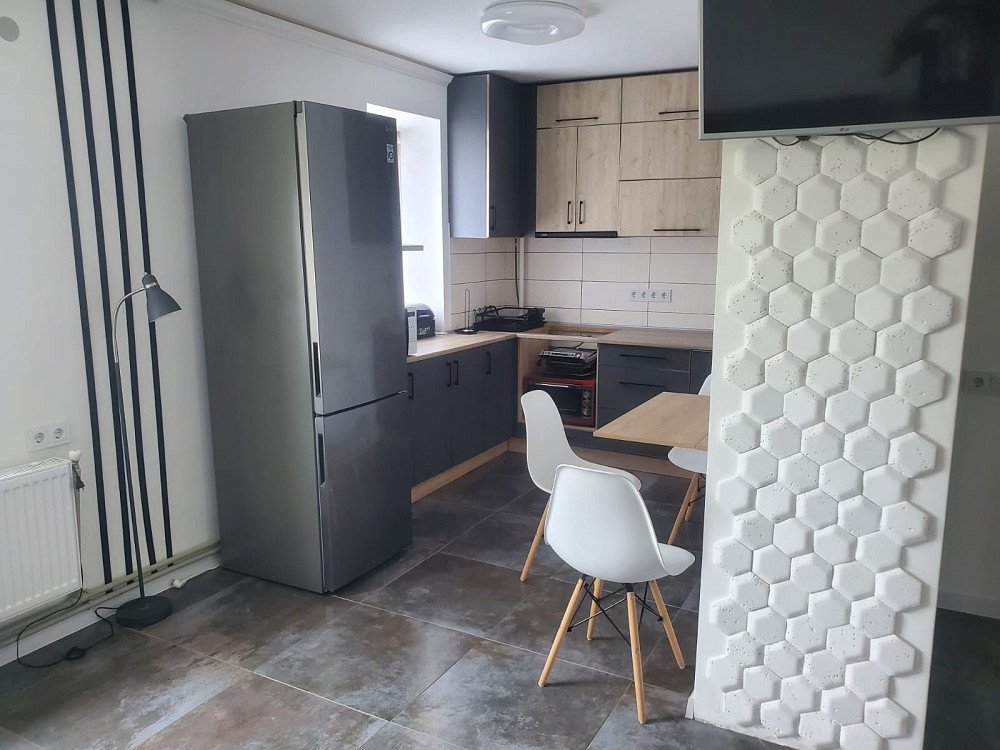 У самому серці Лохвиці! Видова квартира по вул. Героїв України 26 Лохвица - изображение 8