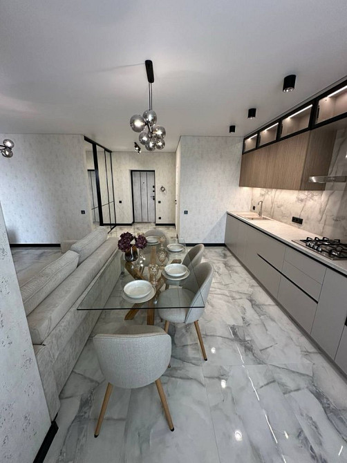 Продам 2 ком Центр Голливуд ЖК Лесной Сертификат Чернигов - изображение 8