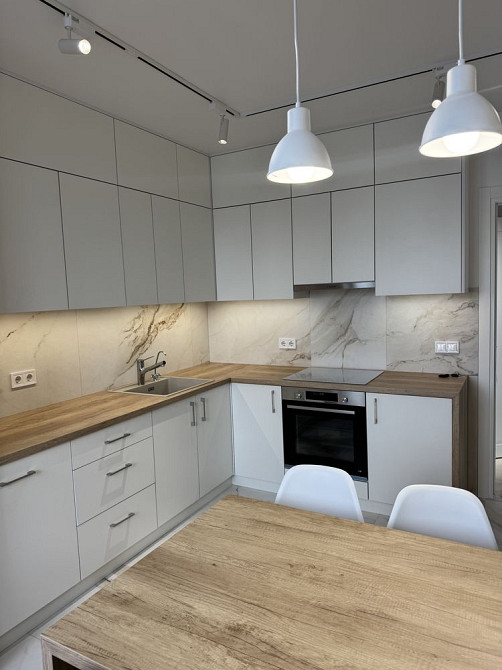 Продаж двокімнатноі квартири з ремонтом у Франківському районі Львов - изображение 7