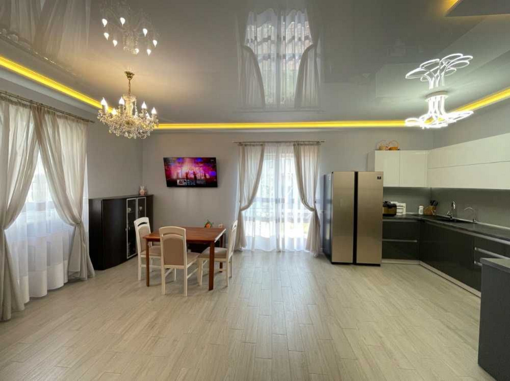 Продаж Таунхаусу з ділянкою та паркомісцем — 70 м² за $35 000 Одеса - зображення 1