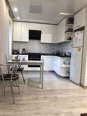 Продам 3-х комнатную с евроремонтом в Приморском районе Одесса