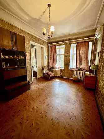 Продам 3 комнатную квартиру Дегтярная Центр города Одесса