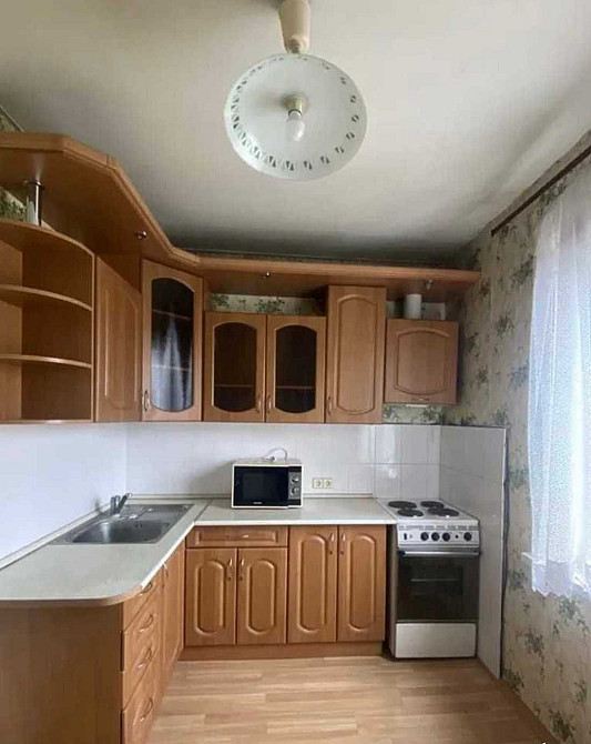 Продаж 2К квартири з ремонтом Лаврухіна 15/46 Троєщина Київ - зображення 1