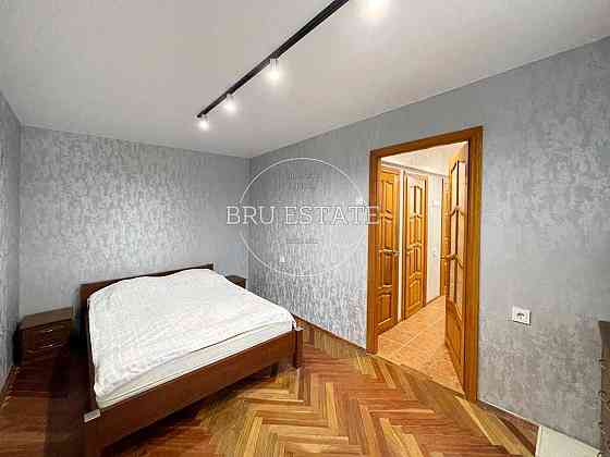 Продаж без комісії 2-к квартири вул. Симиренка 2/19 швидкісний трамвай Київ