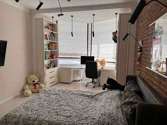 Дворівнева  квартира з кабінетом і терасою в ЖК "Паркове Місто" Київ