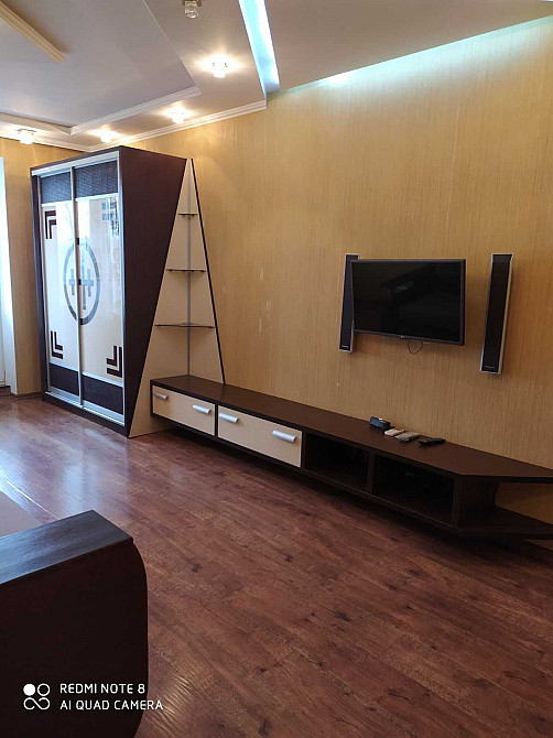 Сдам двухкомнатную на Алексеевке с гаражем Харьков - изображение 1