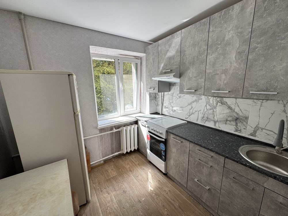 1 кім квартира Центр вул Н. Сотні Житомир - изображение 1