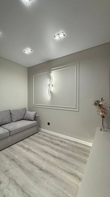 Дизайнерська квартира в центрі міста Ивано-Франковск - изображение 6