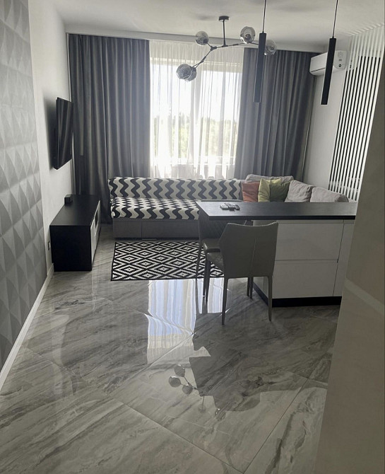 Здається однокімнатна поруч центр. Мукачево - зображення 7