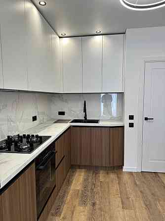 Оренда 2 кім.квартири з якісним ремонтом та гаражем! Перша здача! Ивано-Франковск