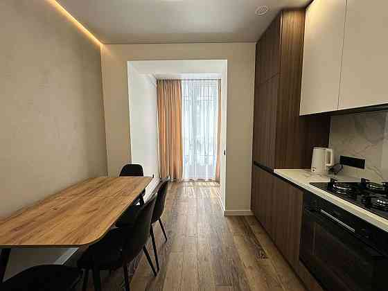 Оренда 2 кім.квартири з якісним ремонтом та гаражем! Перша здача! Ивано-Франковск