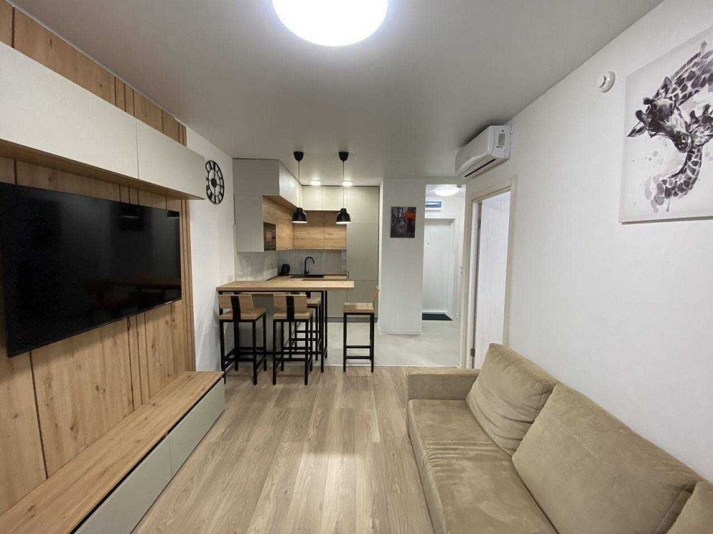 2к квартира/Евро-двушка/просторная/сделан хороший ремонт/ЖК/Центр Днепр - изображение 1