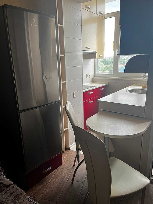 Сдам 1к квартиру гостинку Академика Павлова Новострой Воробьевы горы Харьков - изображение 1