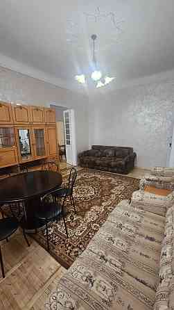 Здається  2-х  кім.  квартира (Центр) Черновцы