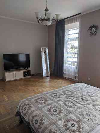 Продаж 2-кімнатної квартири у центрі Львова, вул. Жовківська Львов