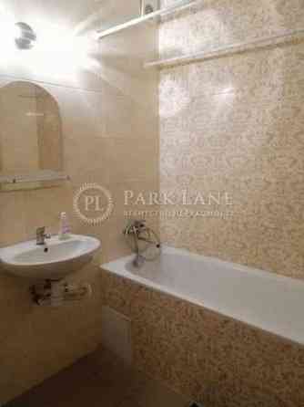 Васильківська, Голосіївська, Максимовича, Лікоград, Паркленд, парк Київ